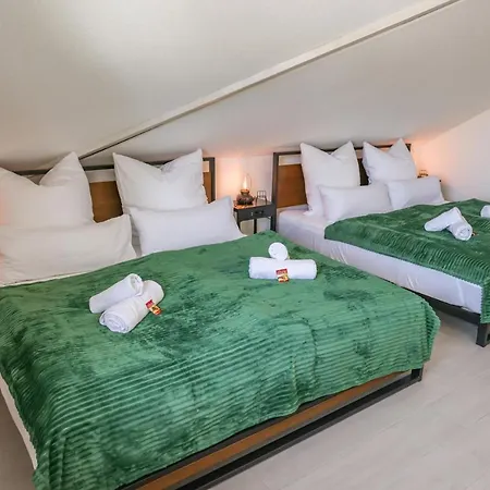 شقة Penthouse-wohnung I 100 Qm I Blick Auf Weinreben I Emma Matratzen أوغين