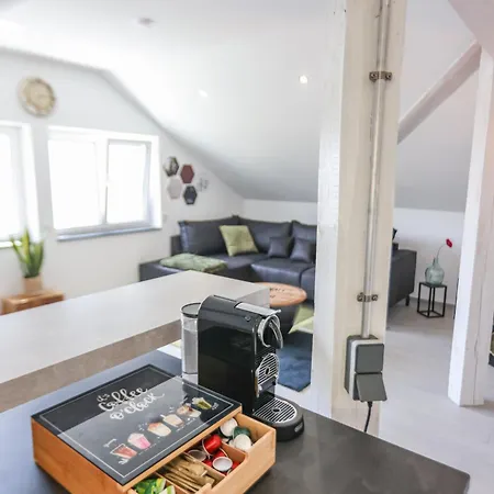 Penthouse-wohnung I 100 Qm I Blick Auf Weinreben I Emma Matratzen * Auggen