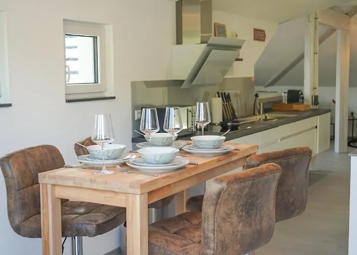 Penthouse-wohnung I 100 Qm I Blick Auf Weinreben I Nespresso I Emma Matratzen Appartamento *