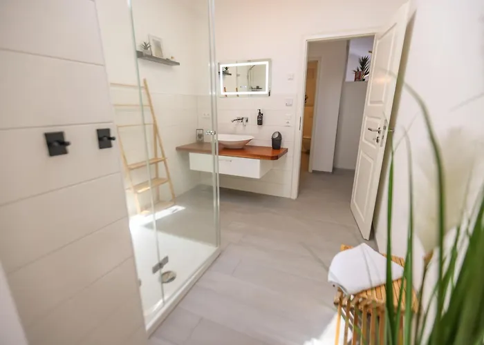 Penthouse-wohnung I 100 Qm I Blick Auf Weinreben I Nespresso I Emma Matratzen Appartamento